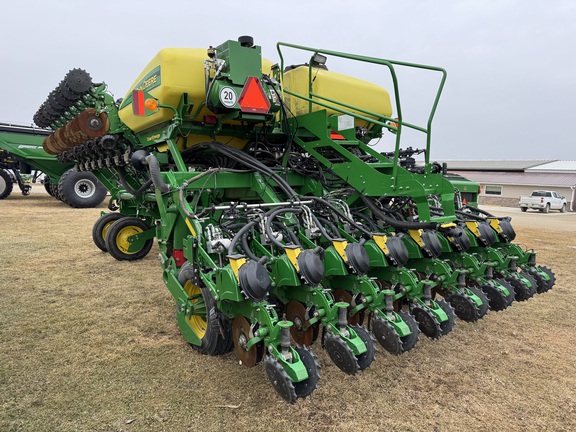 2021 John Deere 1795 Planter