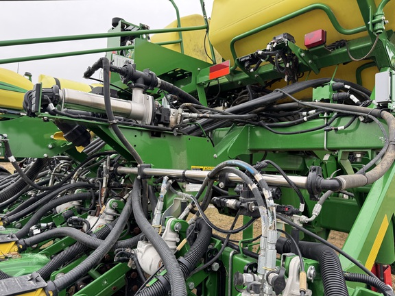 2021 John Deere 1795 Planter