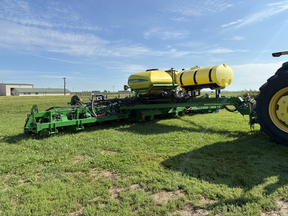 2021 John Deere 1795 Planter