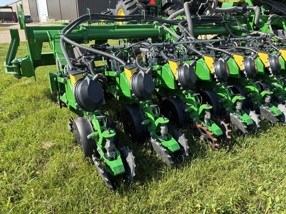 2021 John Deere 1795 Planter