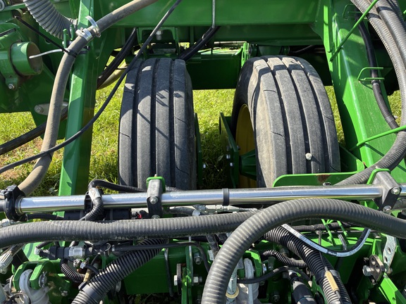 2021 John Deere 1795 Planter
