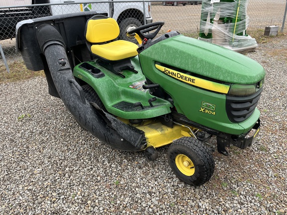 2010 John Deere X304 Garden Tractor