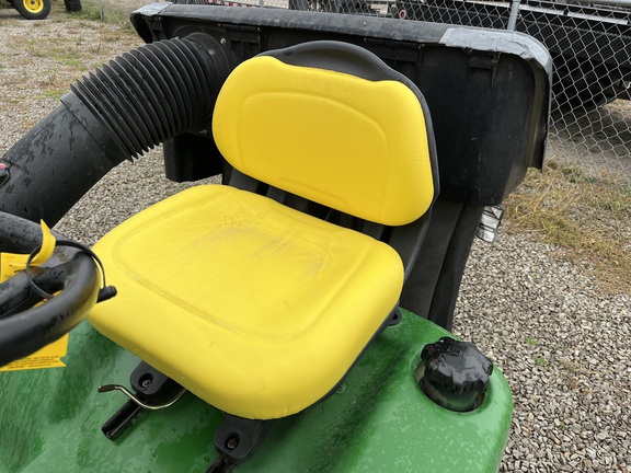 2010 John Deere X304 Garden Tractor