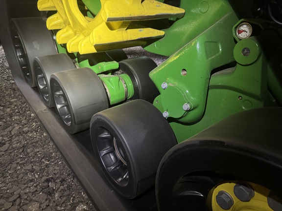 2023 John Deere S790 Combine