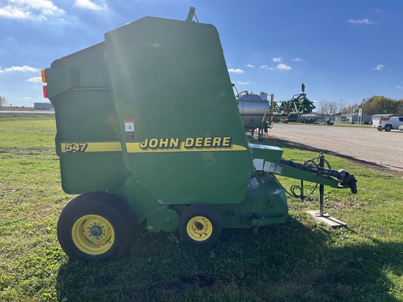 2001 John Deere 547 Baler/Round