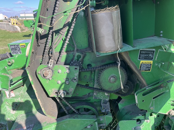 2001 John Deere 547 Baler/Round