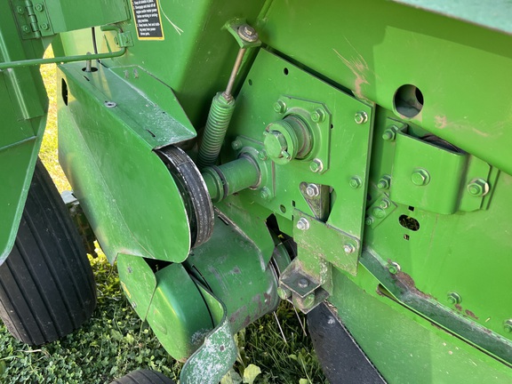 2001 John Deere 547 Baler/Round