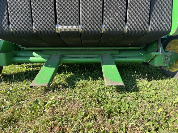 2001 John Deere 547 Baler/Round