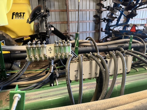 2018 John Deere 1775NT Planter