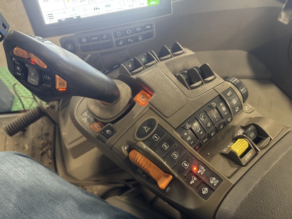 2021 John Deere 8R 310 Tractor