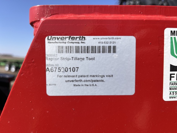 2022 Unverferth Raptor 2030 DT Strip Till