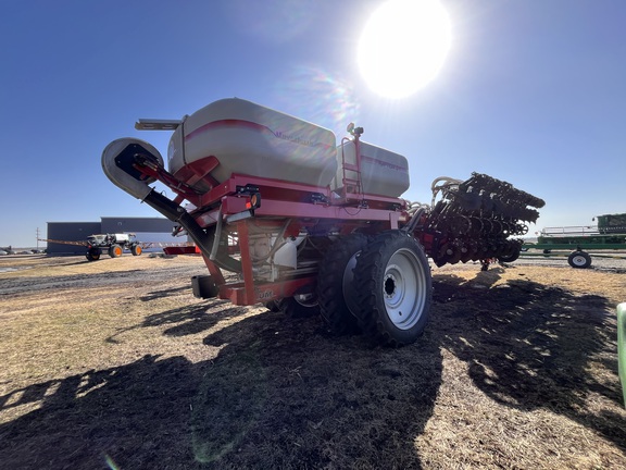 2022 Unverferth Raptor 2030 DT Strip Till