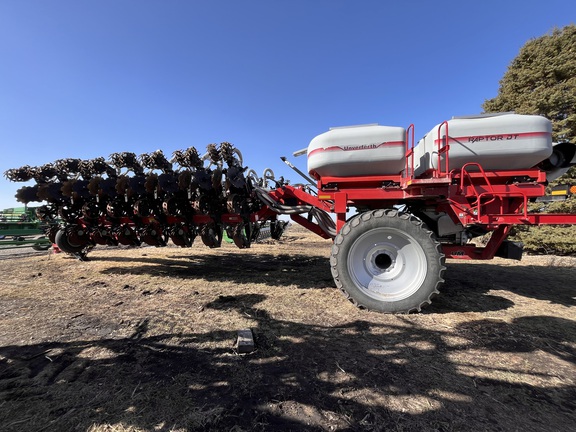 2022 Unverferth Raptor 2030 DT Strip Till