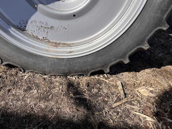 2022 Unverferth Raptor 2030 DT Strip Till