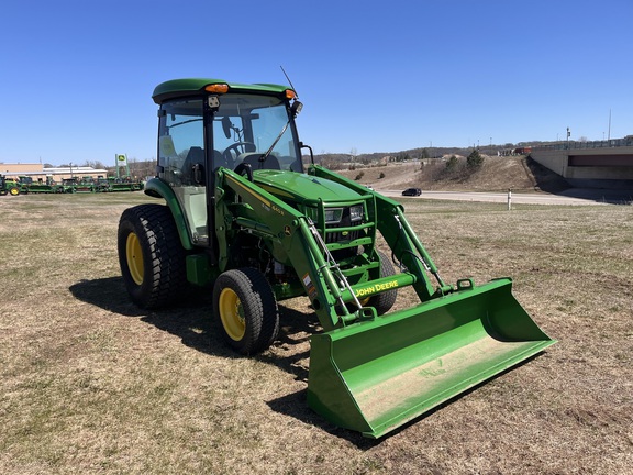 2024 John Deere 4066R Tractor Compact