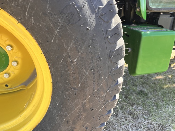 2024 John Deere 4066R Tractor Compact