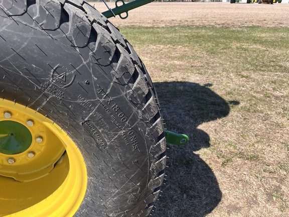 2024 John Deere 4066R Tractor Compact