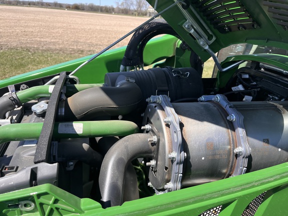 2024 John Deere 4066R Tractor Compact