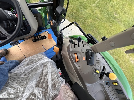 2025 John Deere 5095M Tractor