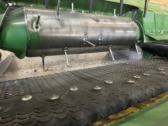 2020 John Deere 745FD Header Combine