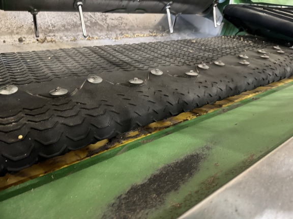 2020 John Deere 745FD Header Combine