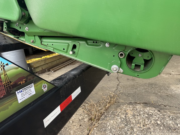 2016 John Deere 640FD Header Combine