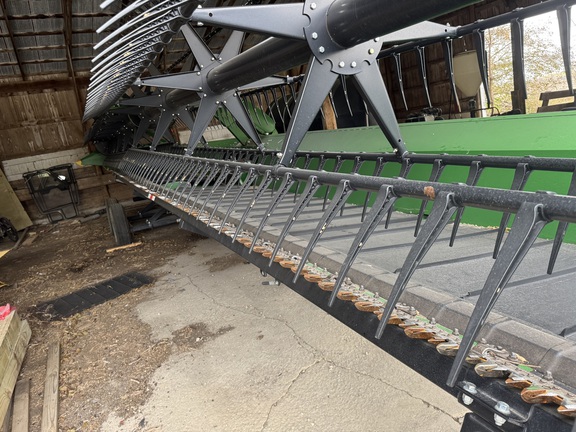 2016 John Deere 640FD Header Combine