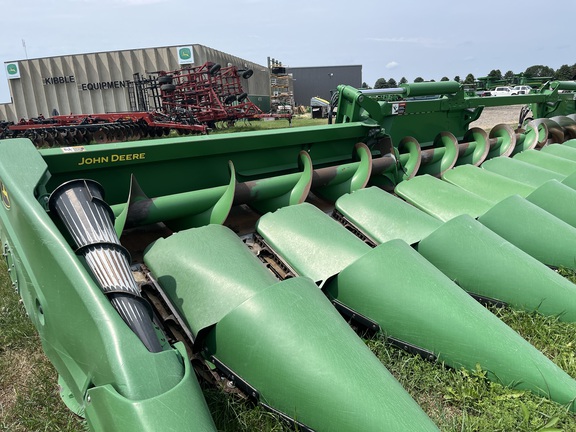 2023 John Deere C16F Header Corn Head