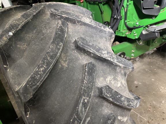 2015 John Deere S680 Combine