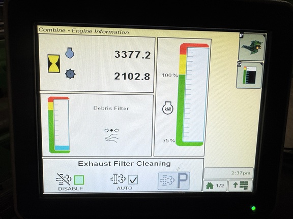 2015 John Deere S680 Combine