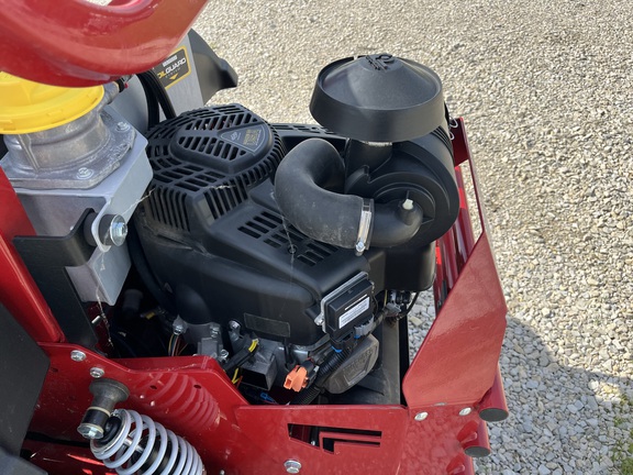 2025 Ferris ISX2200 25 Mower/Zero Turn