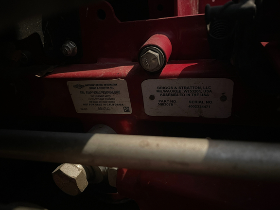 2025 Ferris ISX2200 25 Mower/Zero Turn