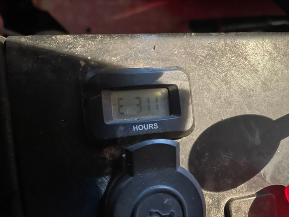 2025 Ferris ISX2200 25 Mower/Zero Turn