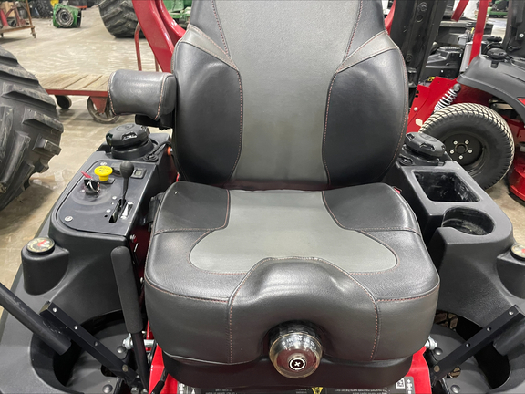 2025 Ferris ISX2200 25 Mower/Zero Turn