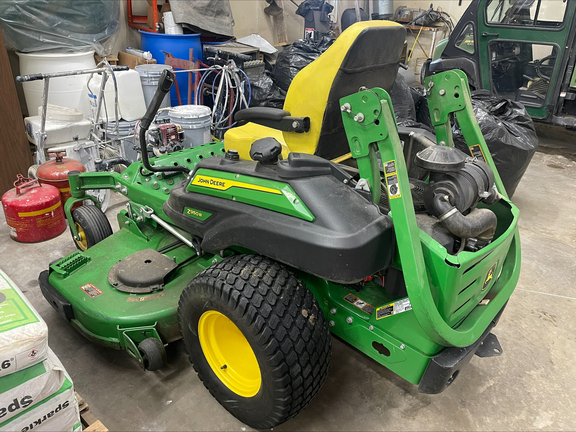 2023 John Deere Z950R Mower/Zero Turn