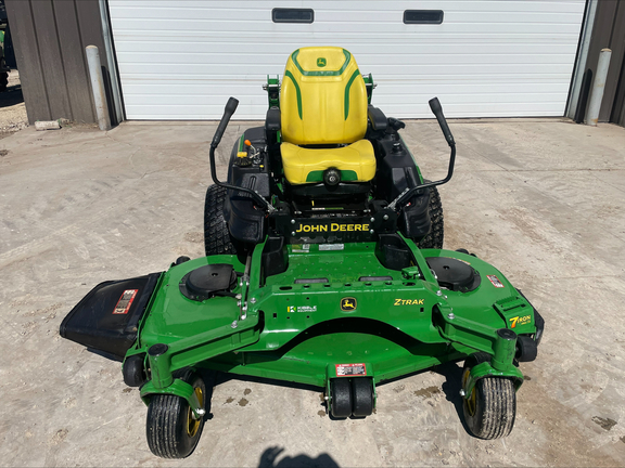 2023 John Deere Z950R Mower/Zero Turn