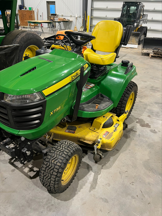 2016 John Deere X738 Garden Tractor