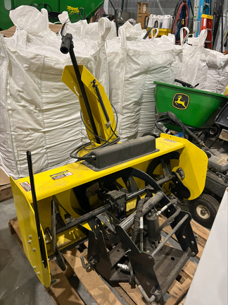 2016 John Deere X738 Garden Tractor