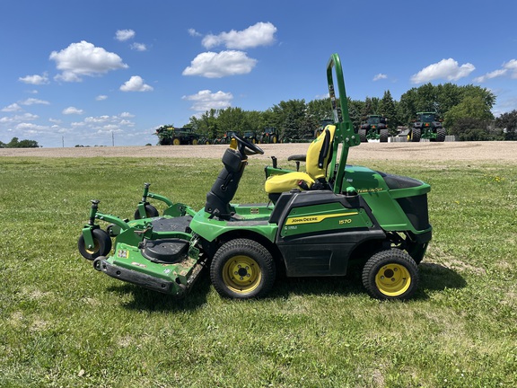 2024 John Deere 1570 Mower/Front Deck