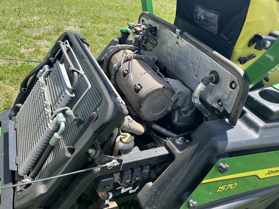 2024 John Deere 1570 Mower/Front Deck