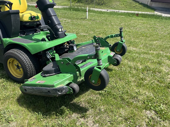 2024 John Deere 1570 Mower/Front Deck