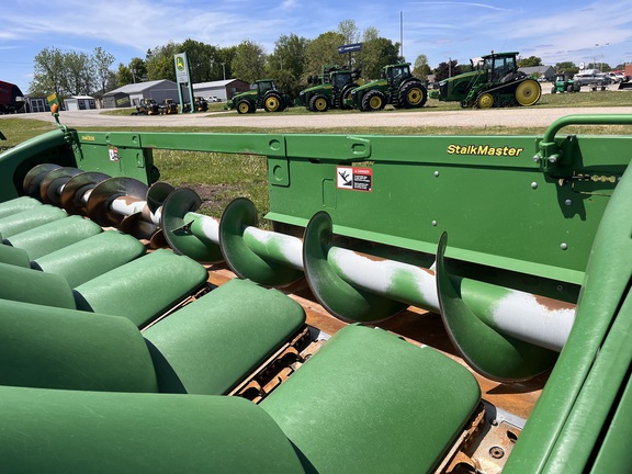 2018 John Deere 708C Header Corn Head