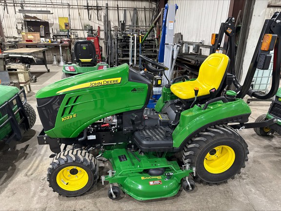 2020 John Deere 1023E Tractor Compact