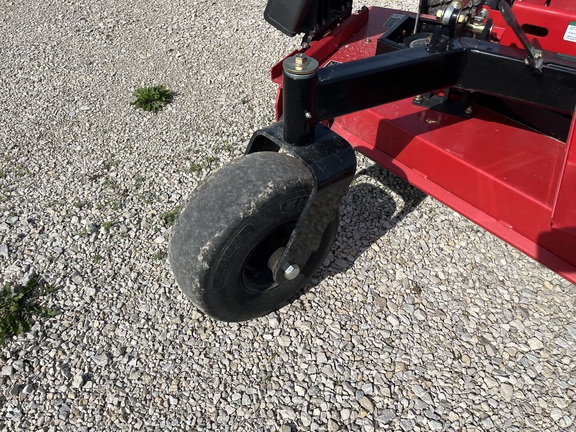 2024 Country Clipper BOSS XL 9010 Mower/Zero Turn