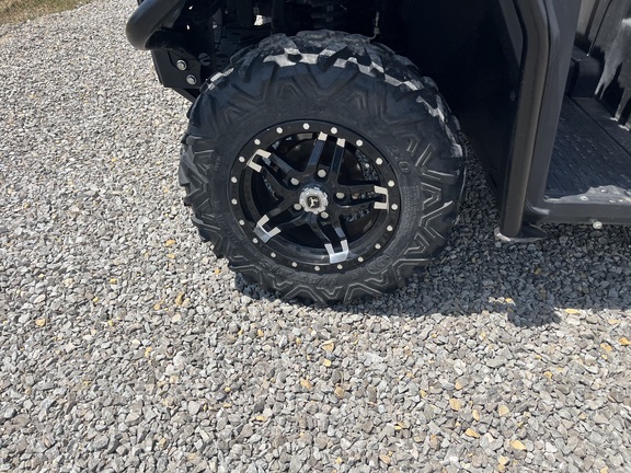 2018 John Deere XUV 835M ATV