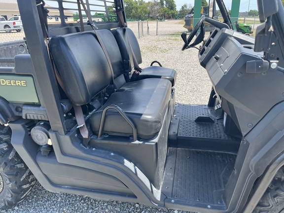 2018 John Deere XUV 835M ATV