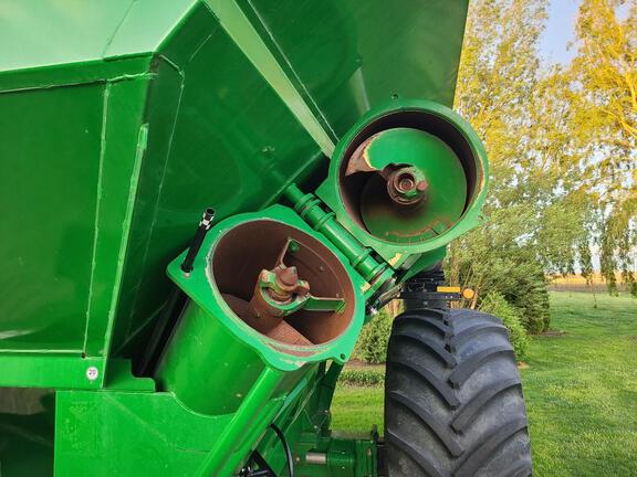 2022 Brent V1000 Grain Cart
