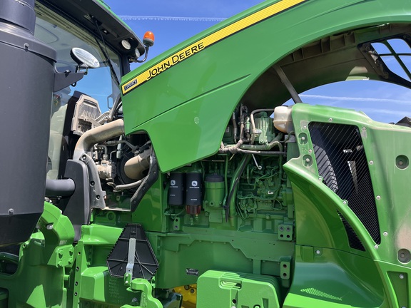 2017 John Deere 8370RT Tractor Rubber Track