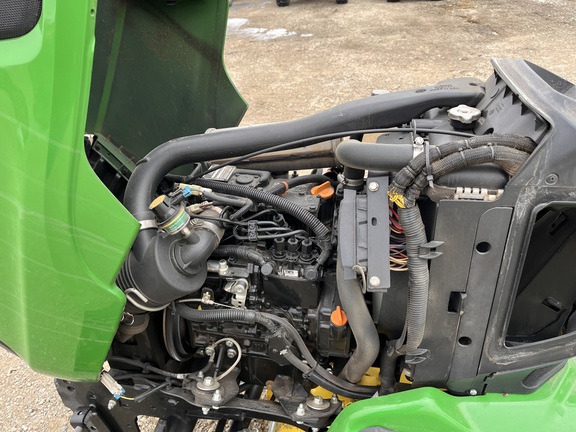 2021 John Deere X758 Garden Tractor