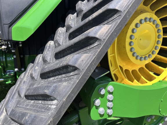 2022 John Deere 9RX 590 Tractor Rubber Track